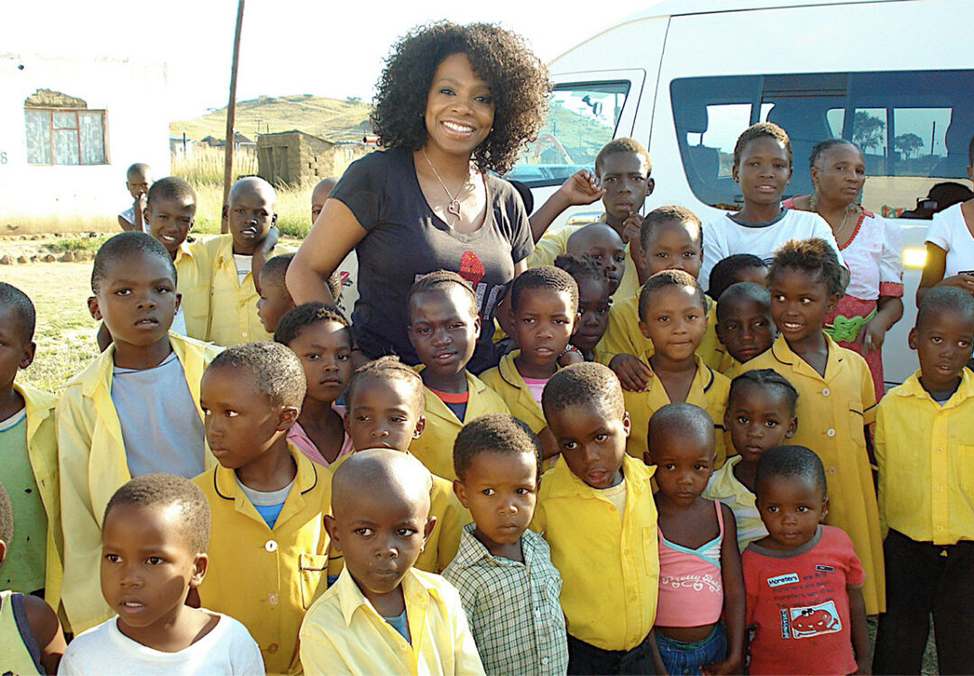 slider-1_0007_Facetune_12-08-2023-11-07-20